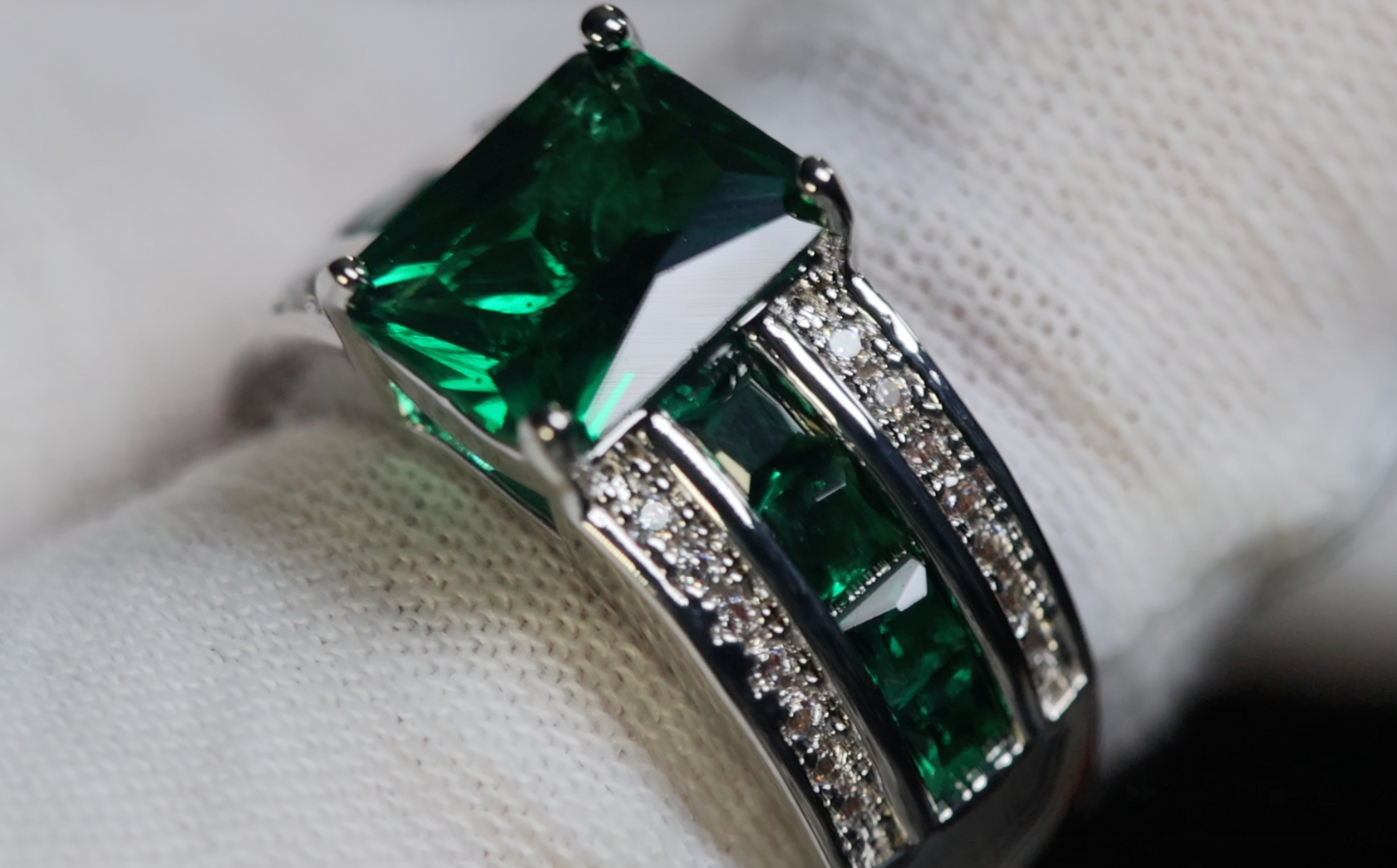 Green Emerald Ring | Green Diamond Ring | Big Green Diamond Ring