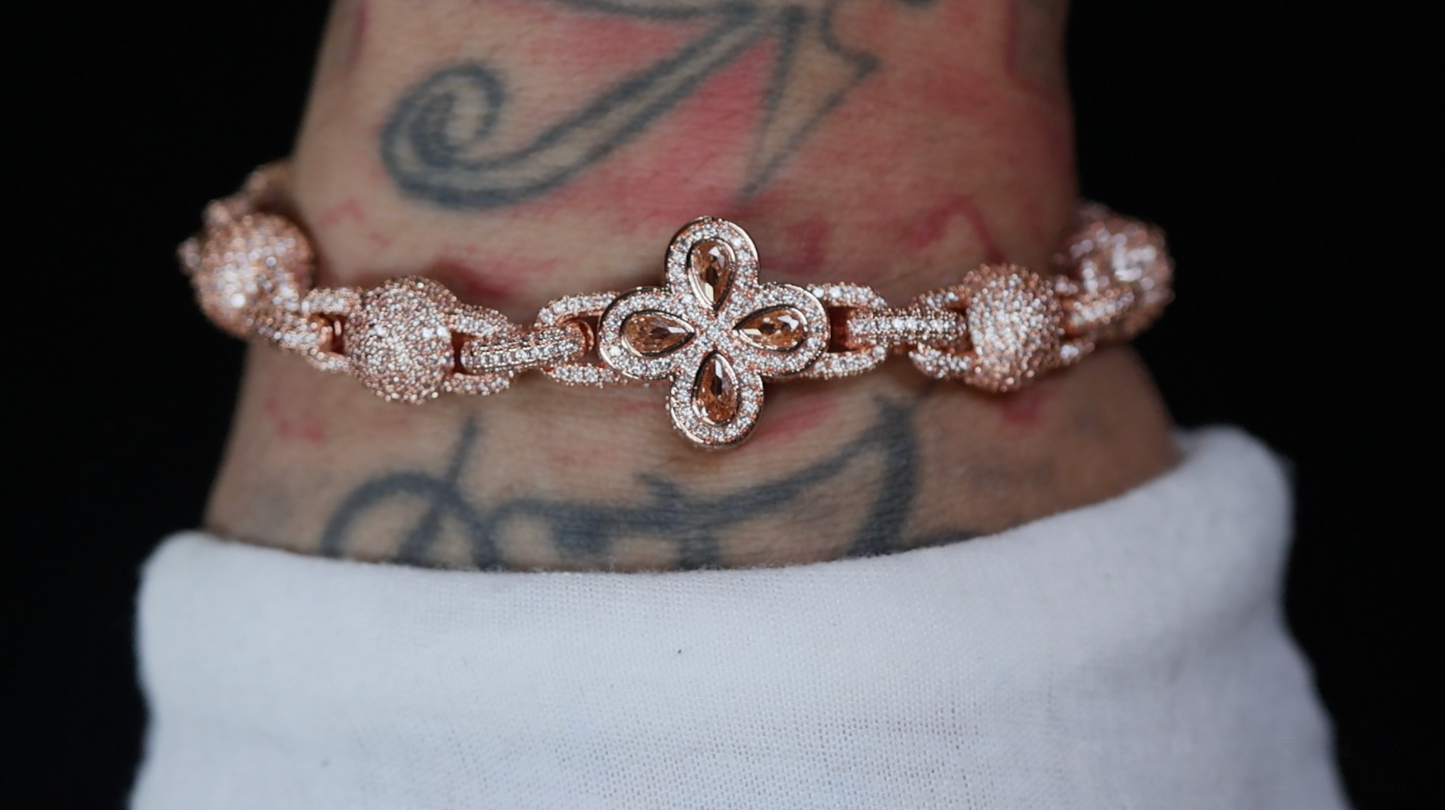 Rose gold bracelet with champagne Diamonds
