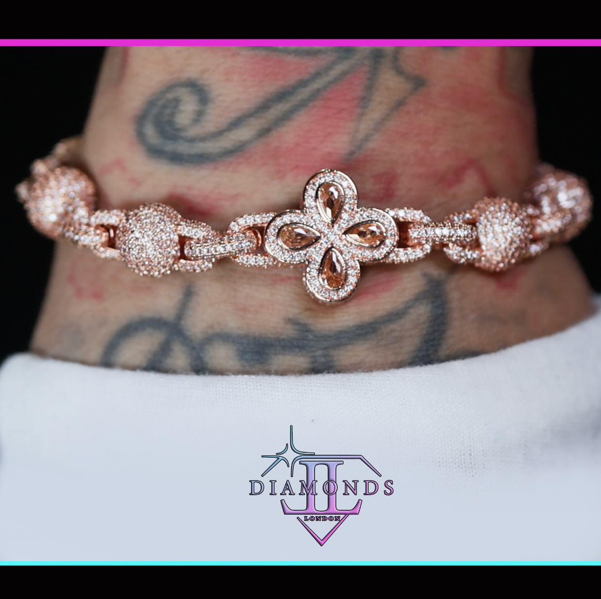 Rose gold bracelet with diamonds