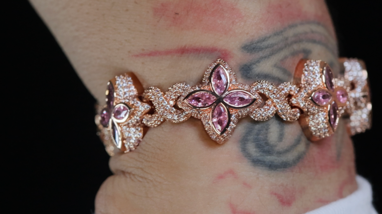 Rose Gold Diamond Clover Bracelet