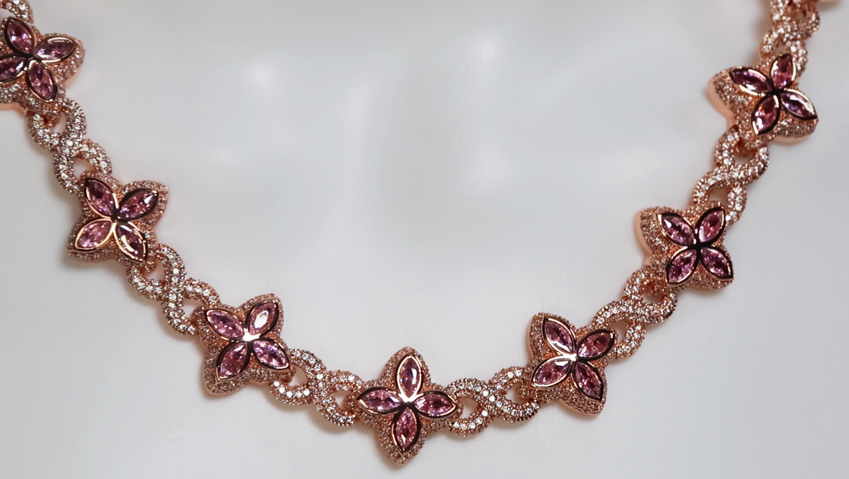 Rose Gold Pink Diamond Clover Chain
