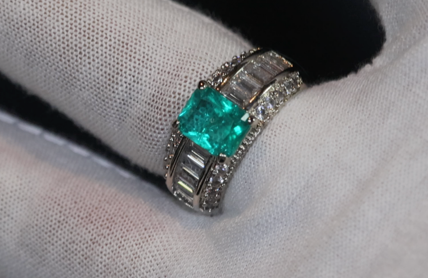 Green Diamond Ring