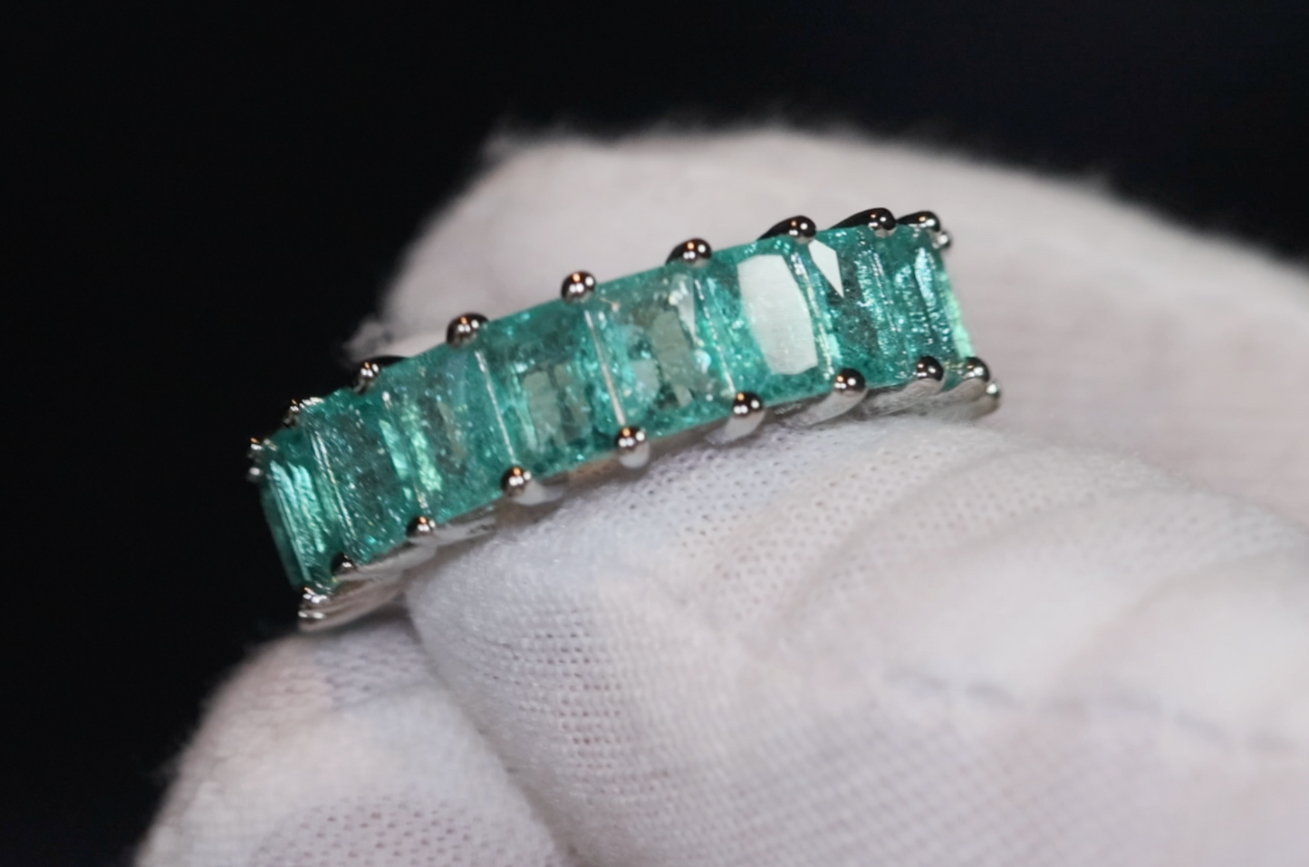 Eternity Ring | Green Diamond Ring | Green Diamond Engagement Rings