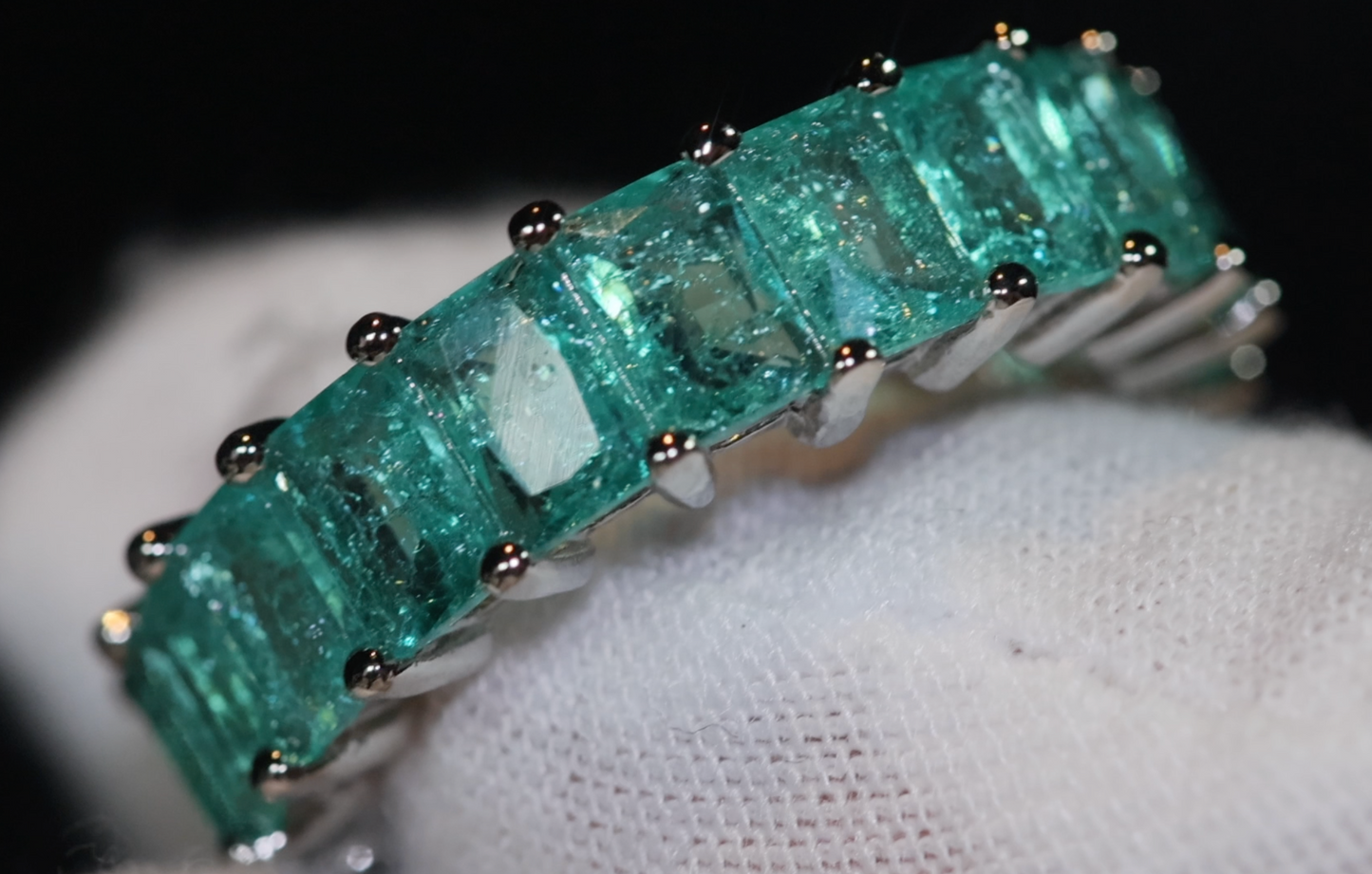 Eternity Ring | Green Diamond Ring | Green Diamond Engagement Rings