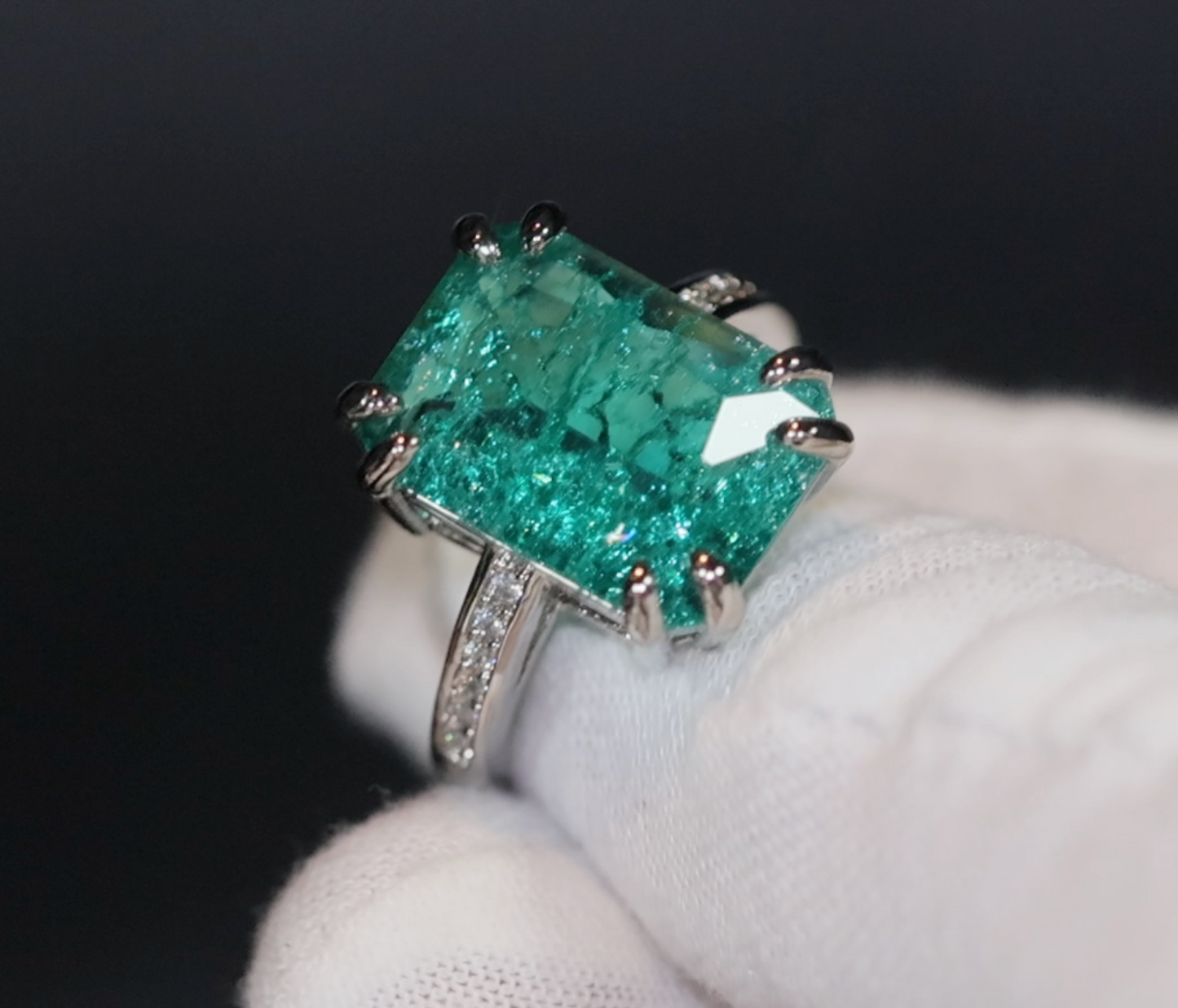 Green Diamond Engagement Rings | Crushed Diamond Ring | Womens Green Diamond Ring
