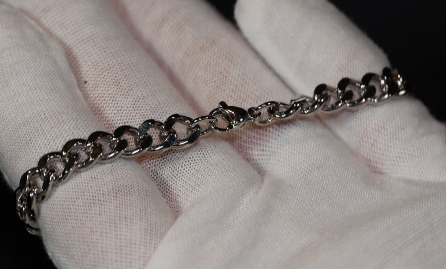 Womens Bracelet | Diamond Bracelet | Womens Diamond Bracelet | Green Gemstone Bracelet | Green Diamond Bracelet | Womens Silver Bracelets