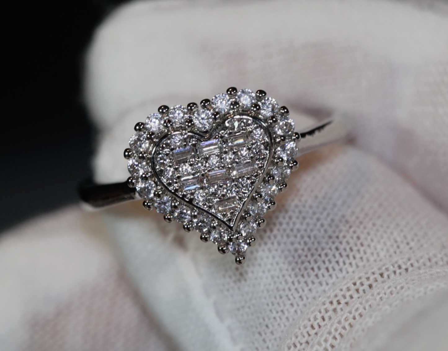 Baguette ring | Diamond heart ring | Diamond Heart Ring