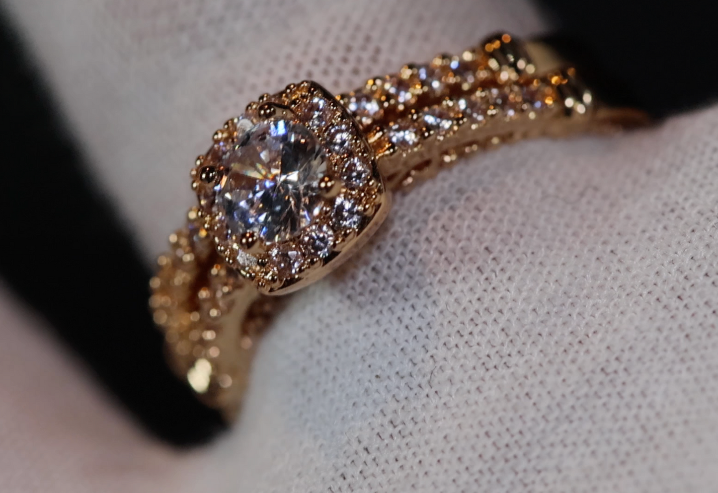 Womens Gold ring | Womens Gold Ring Set | Womens Gold Diamond Ring | Gold Ring with Diamonds | Gold Halo Engagement Ring | Halo Wedding Ring