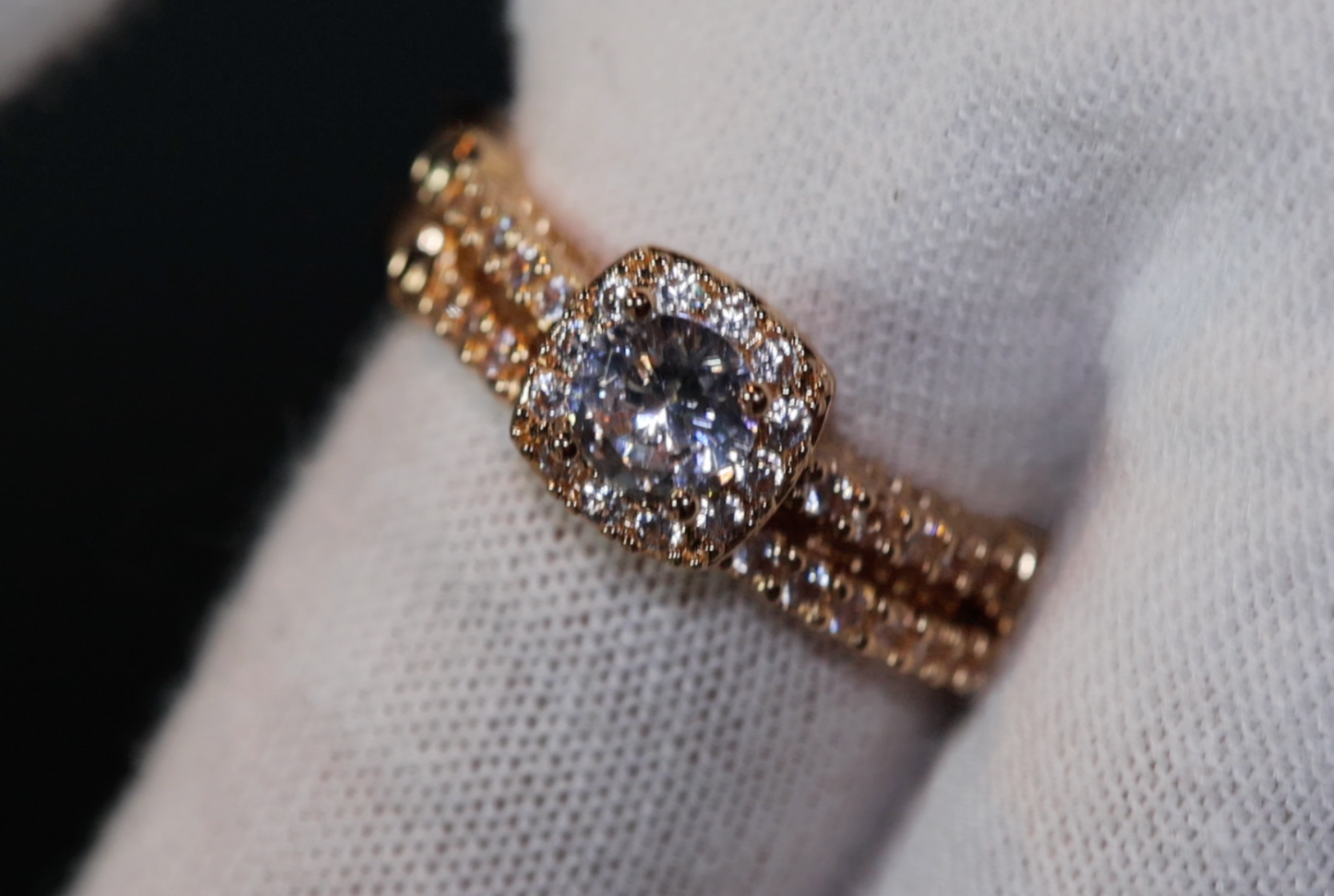 Womens Gold ring | Womens Gold Ring Set | Womens Gold Diamond Ring | Gold Ring with Diamonds | Gold Halo Engagement Ring | Halo Wedding Ring