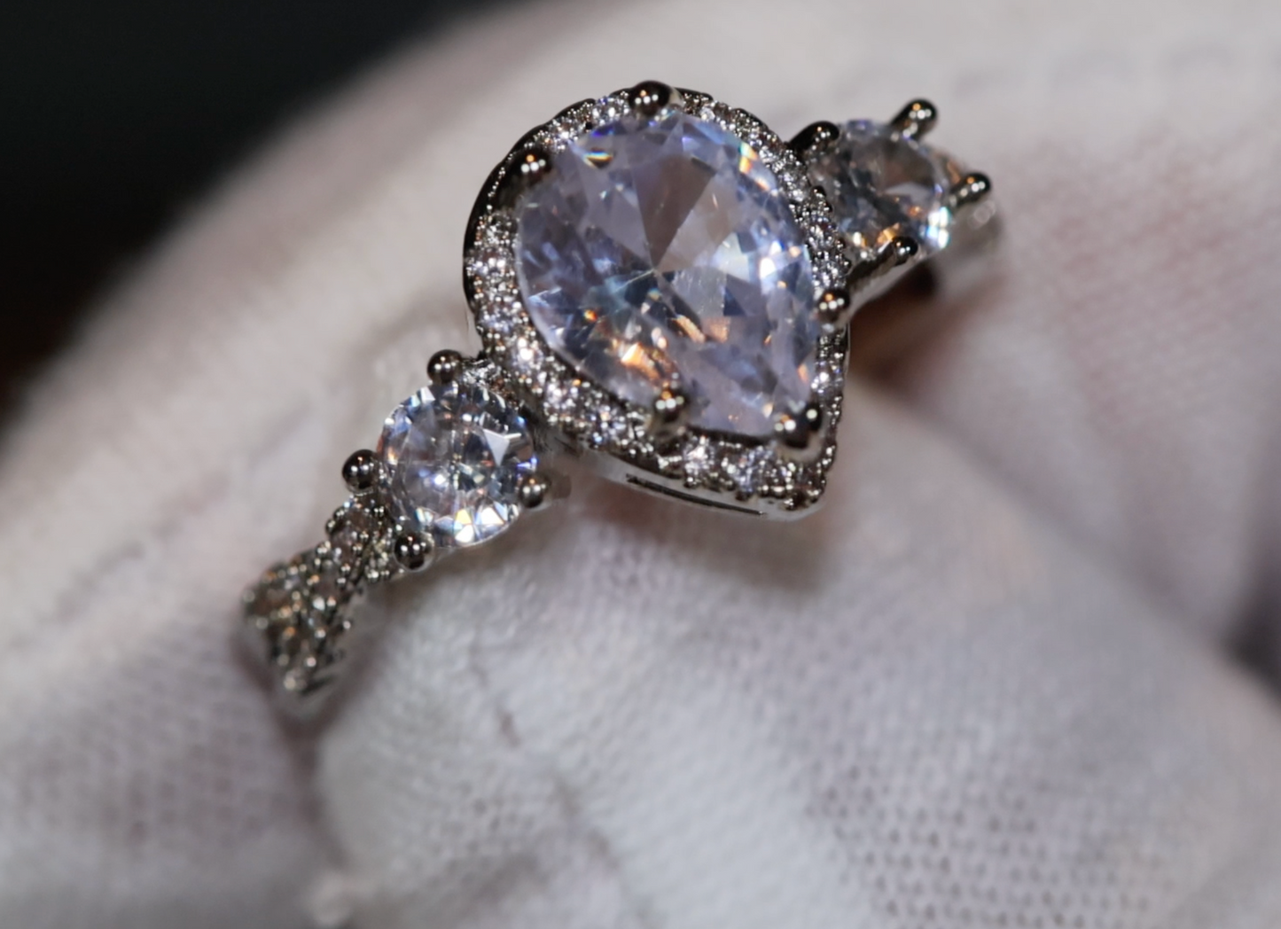 Womens Wedding Ring Set | Pear Cut Diamond Ring | Teardrop Ring