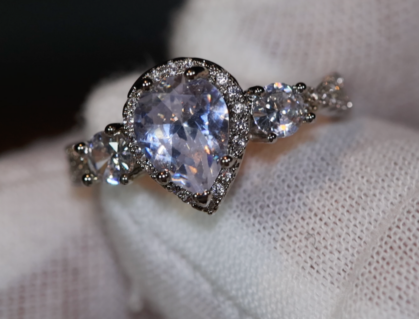 Womens Wedding Ring Set | Pear Cut Diamond Ring | Teardrop Ring