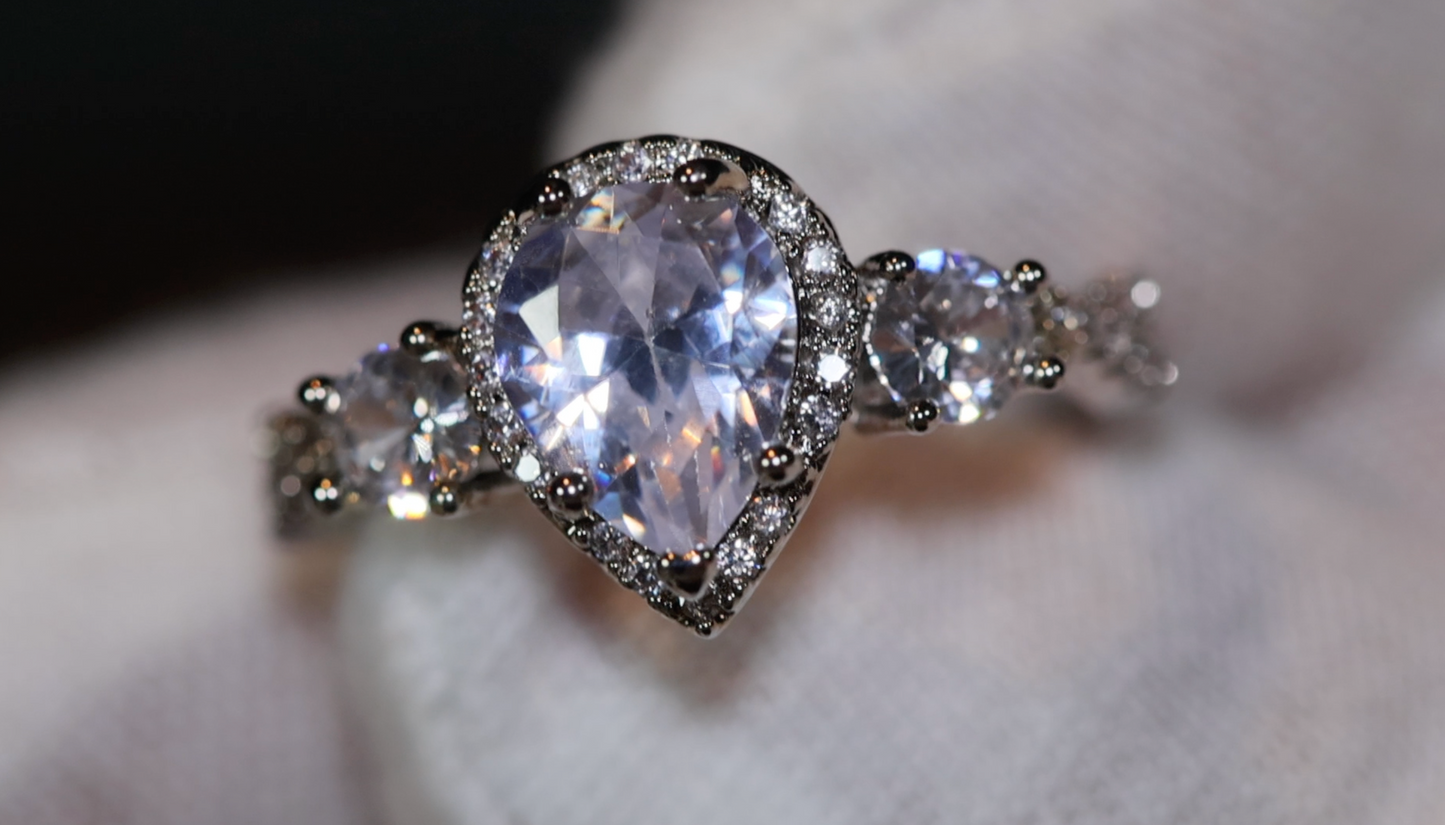 Womens Wedding Ring Set | Pear Cut Diamond Ring | Teardrop Ring