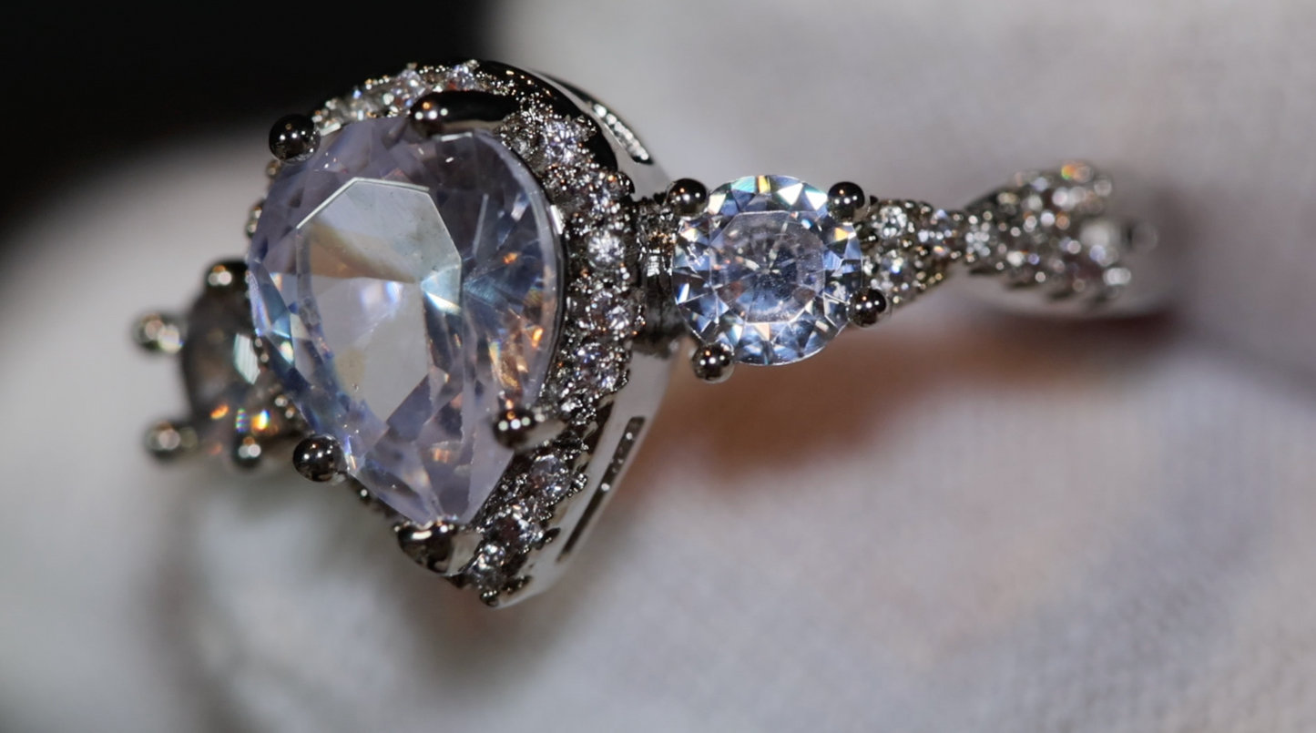 Womens Wedding Ring Set | Pear Cut Diamond Ring | Teardrop Ring