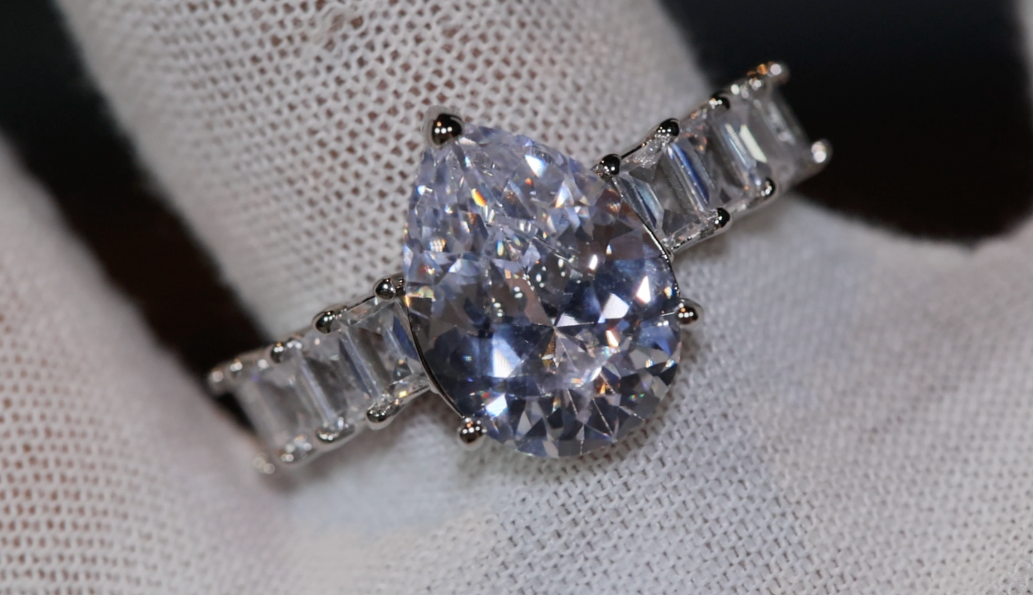 Teardrop Ring | Pear Shape Ring | Teardrop Engagement Ring | Tear Drop Ring