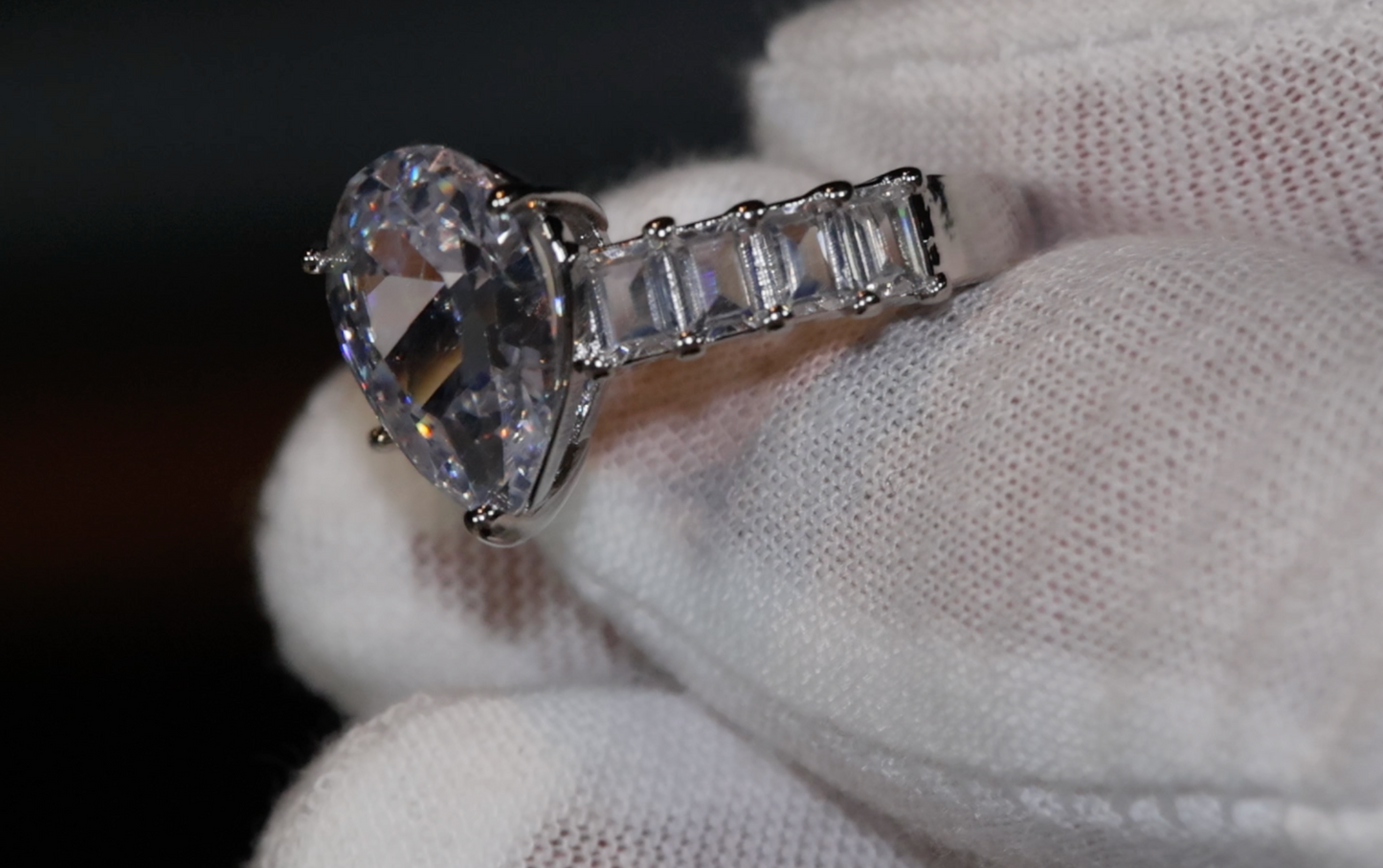 Teardrop Ring | Pear Shape Ring | Teardrop Engagement Ring | Tear Drop Ring