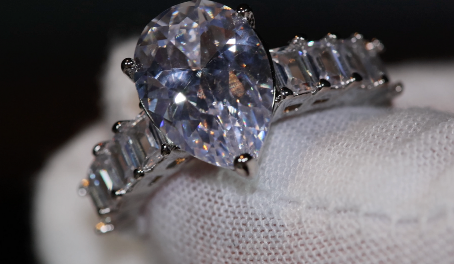 Teardrop Ring | Pear Shape Ring | Teardrop Engagement Ring | Tear Drop Ring