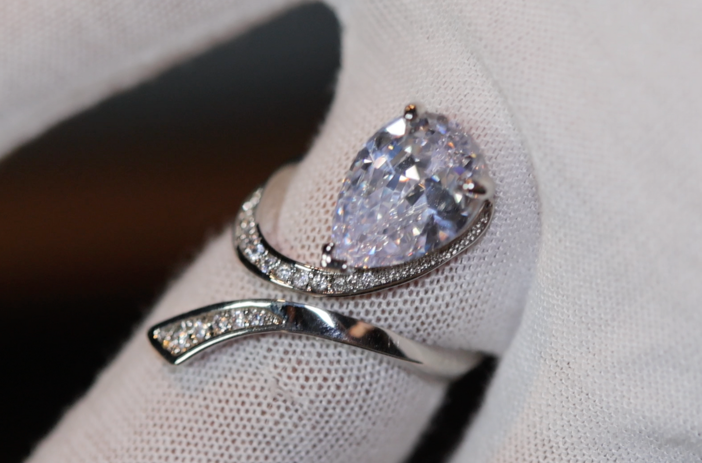 Teardrop Ring | Pear Cut Ring | Tear Drop ring | Pear shape ring | Teardrop Engagement Ring