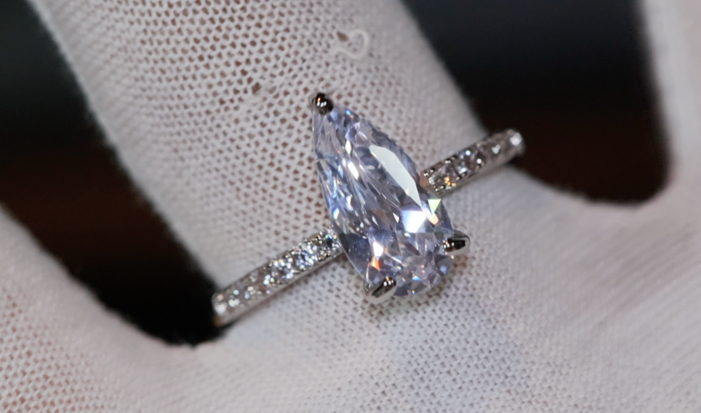 Teardrop Ring | Tear Drop ring | Pear shape ring | Pear Cut Ring