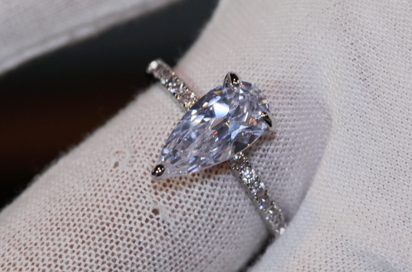 Teardrop Ring | Tear Drop ring | Pear shape ring | Pear Cut Ring