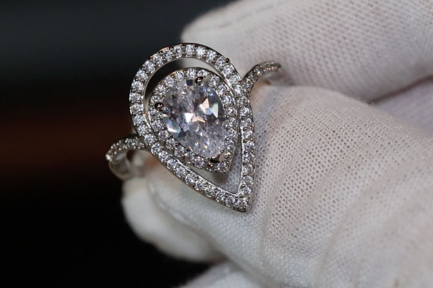 Teardrop Ring | Pear Cut Ring | Tear Drop ring | Pear shape ring