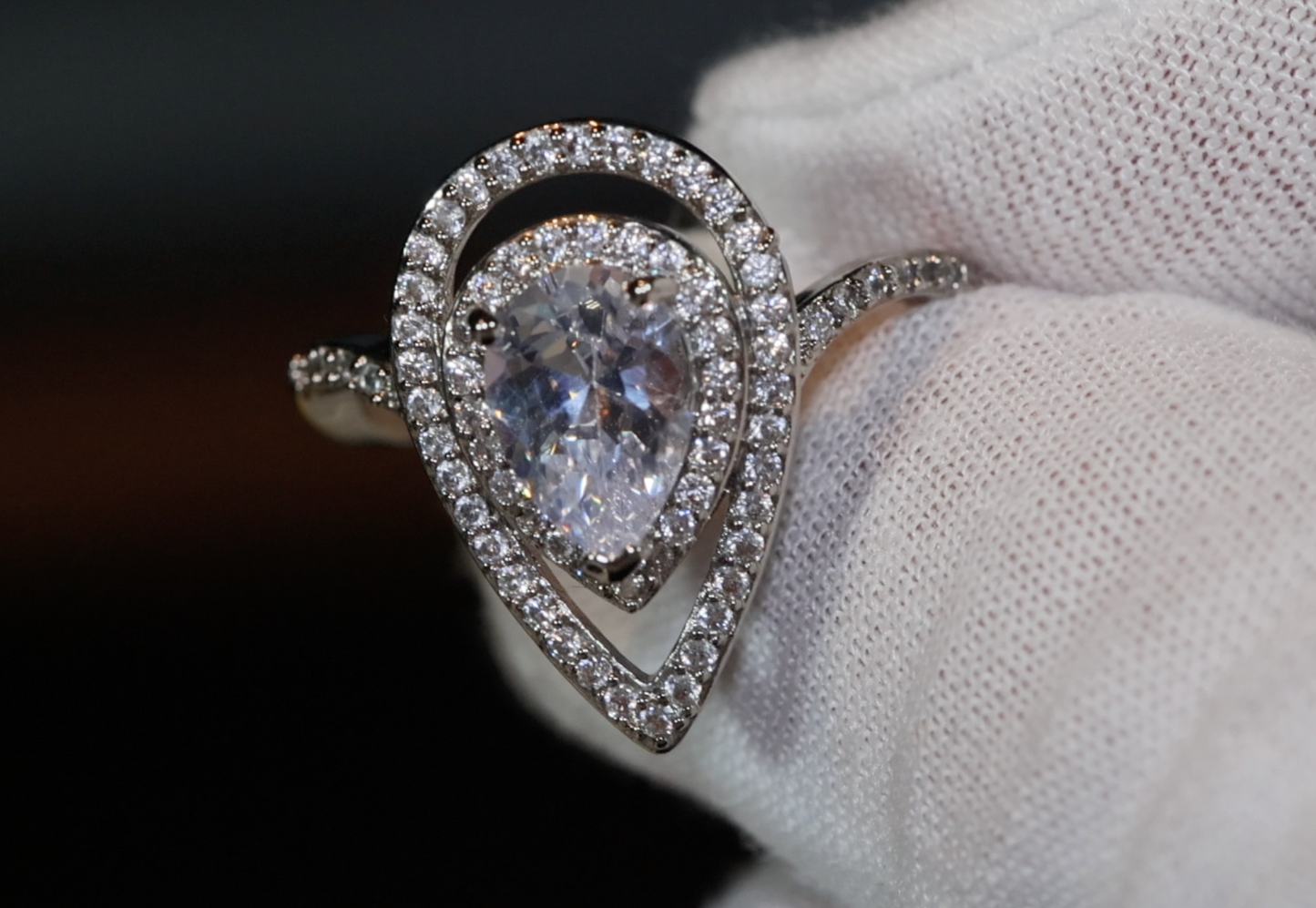 Teardrop Ring | Pear Cut Ring | Tear Drop ring | Pear shape ring