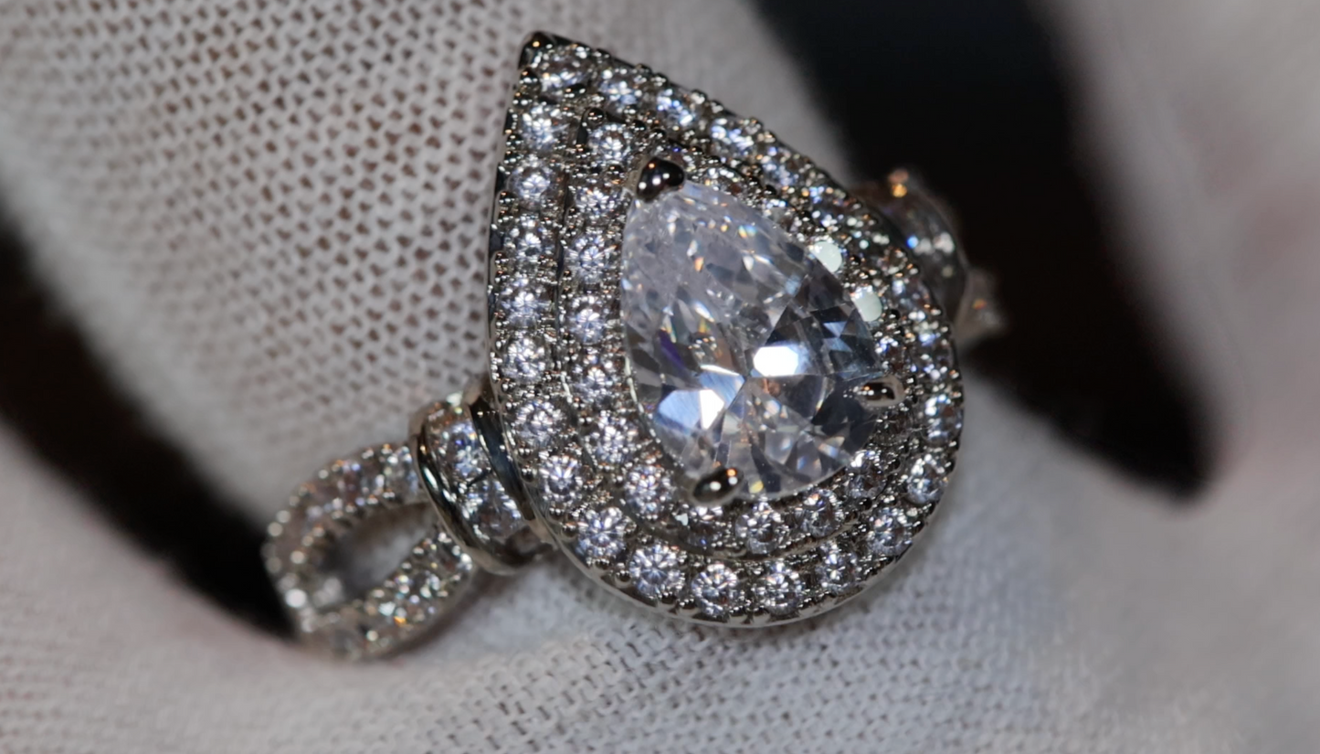 Teardrop Ring | Pear Shape Ring | Teardrop Engagement Ring | Tear Drop Ring | Engagement Ring |  Diamond Rings | Womens Wedding Rings