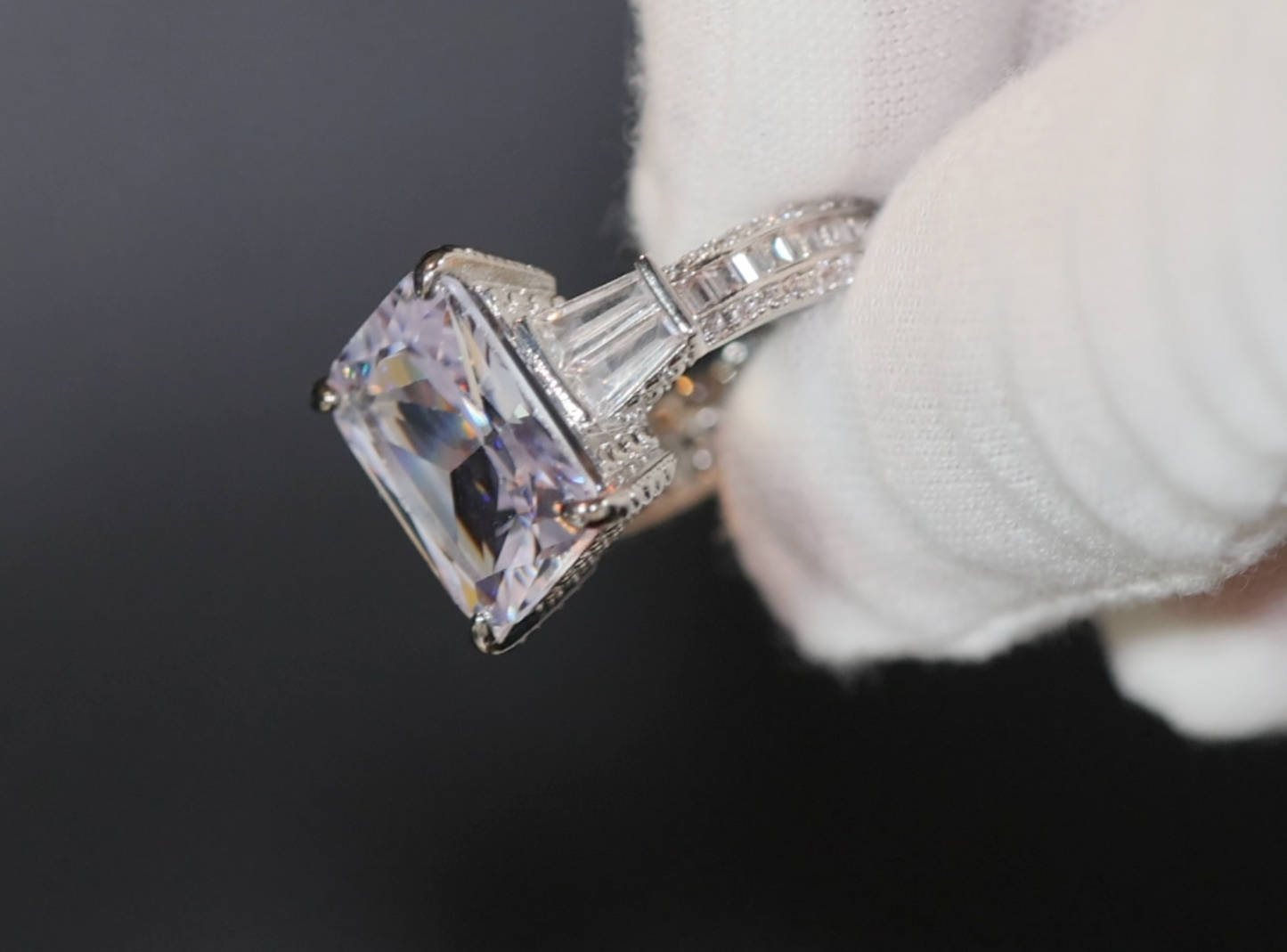 Engagement Ring | Big Womens Ring | Big Carat Ring | Emerald Engagement Ring | Big Diamond Ring | Engagement Rings | Big Diamond Rings