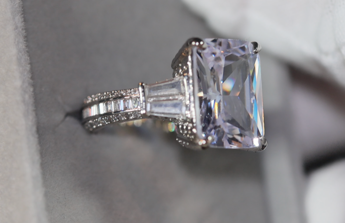 Engagement Ring | Big Womens Ring | Big Carat Ring | Emerald Engagement Ring | Big Diamond Ring | Engagement Rings | Big Diamond Rings