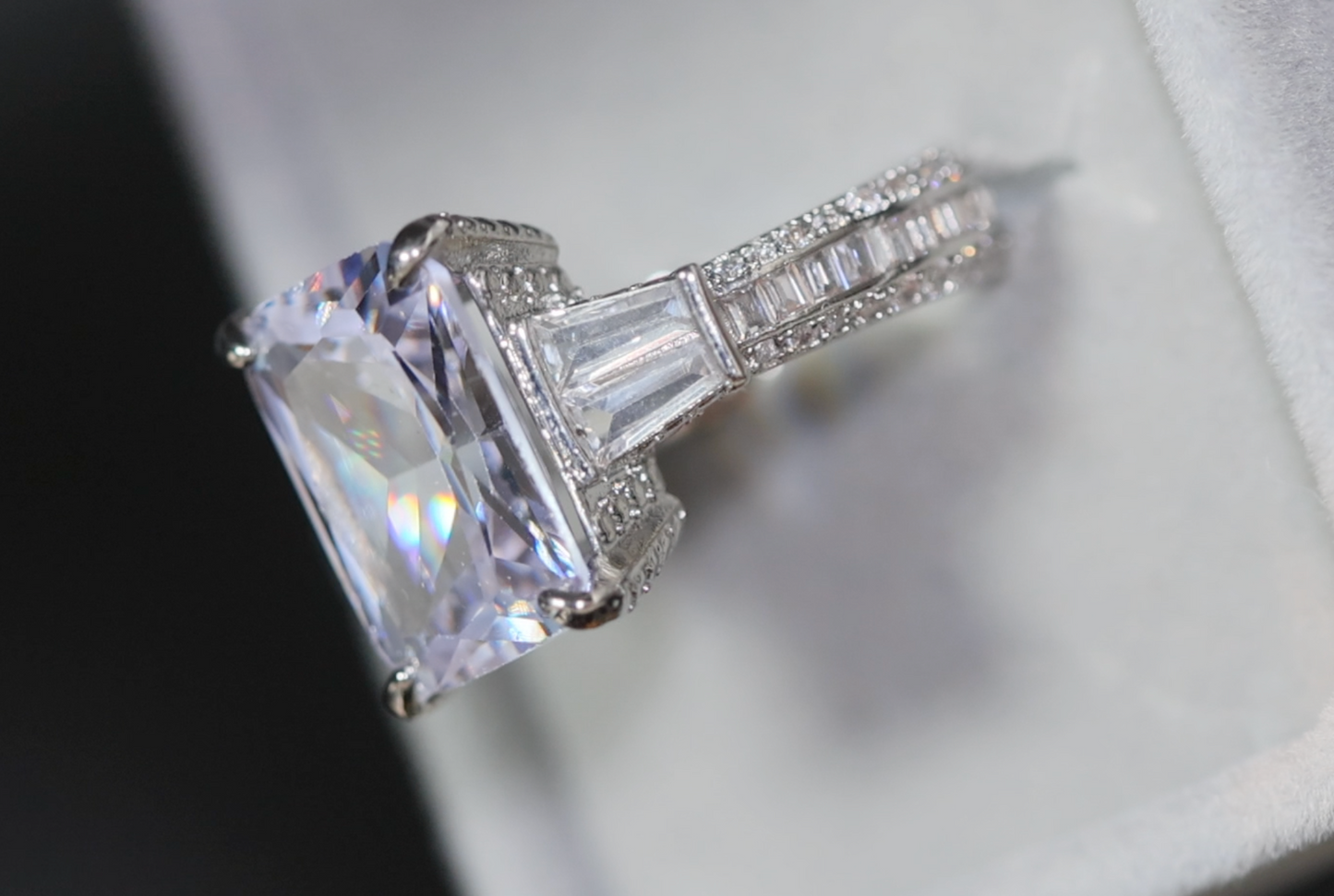 Engagement Ring | Big Womens Ring | Big Carat Ring | Emerald Engagement Ring | Big Diamond Ring | Engagement Rings | Big Diamond Rings