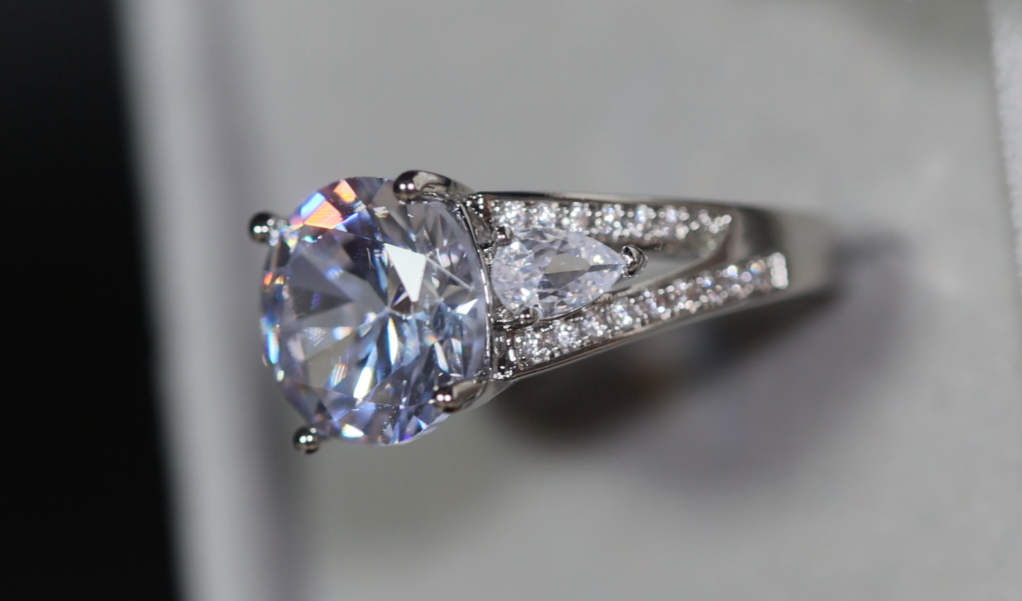 Big Diamond Ring | Womens Big Diamond Ring | Big Engagement Rings