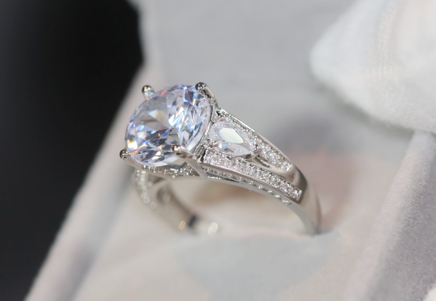 Big Diamond Ring | Womens Big Diamond Ring | Big Engagement Rings