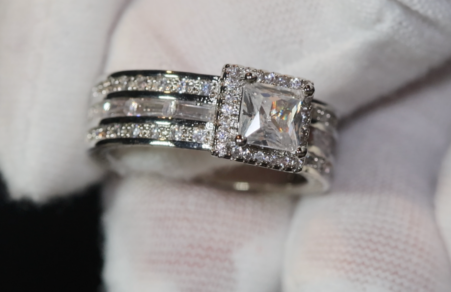 Engagement Ring | Baguette Diamond Ring