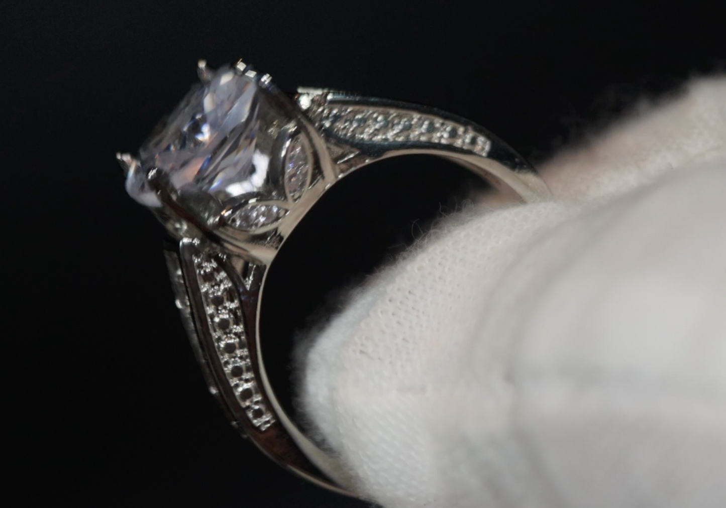 Womens Engagement Ring | Womens Baguette Wedding Ring