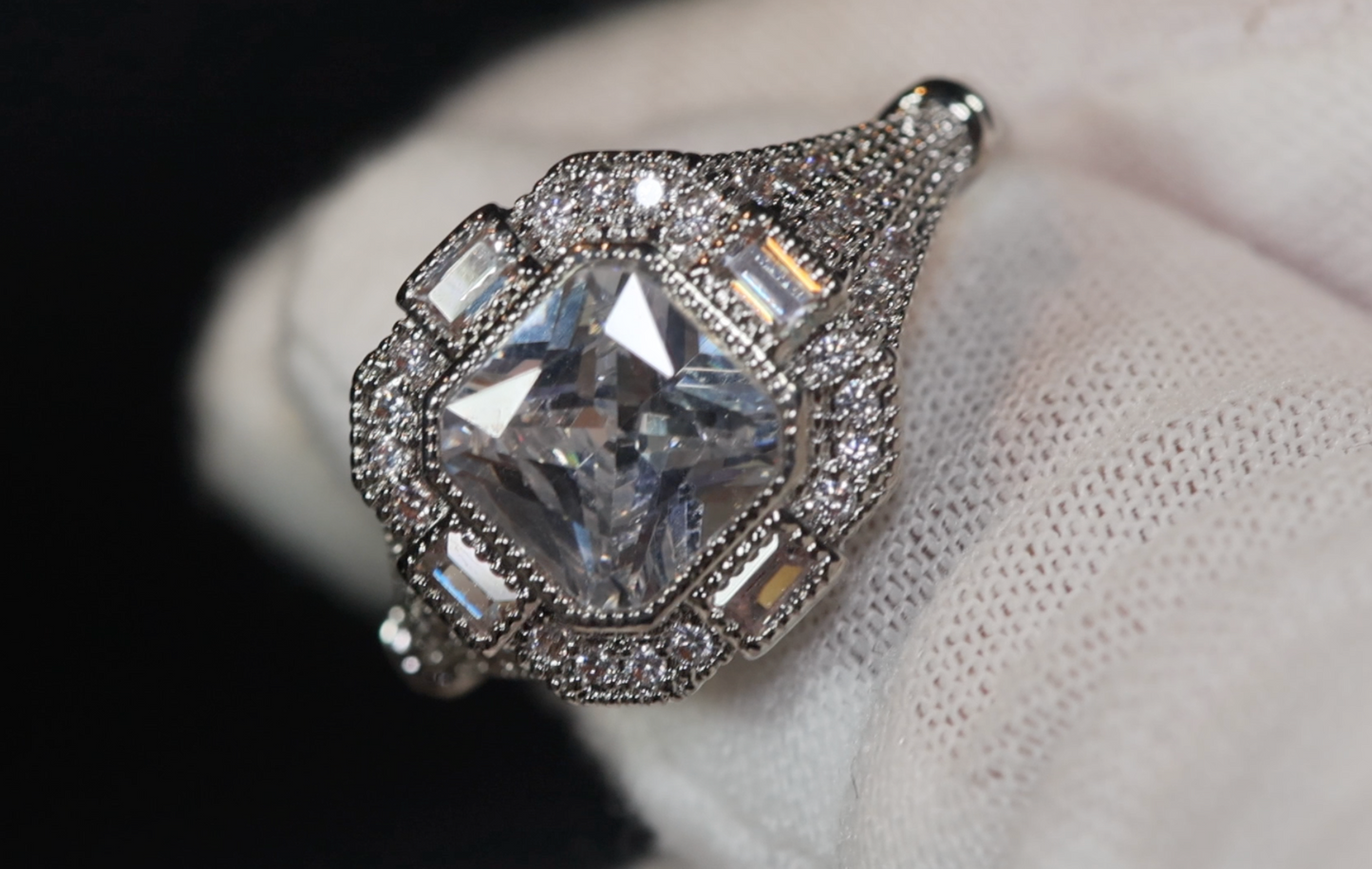 Vintage Diamond Ring | Womens Engagement Ring