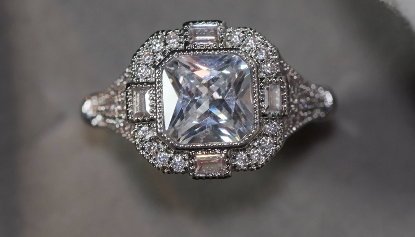 Vintage Diamond Ring | Womens Engagement Ring