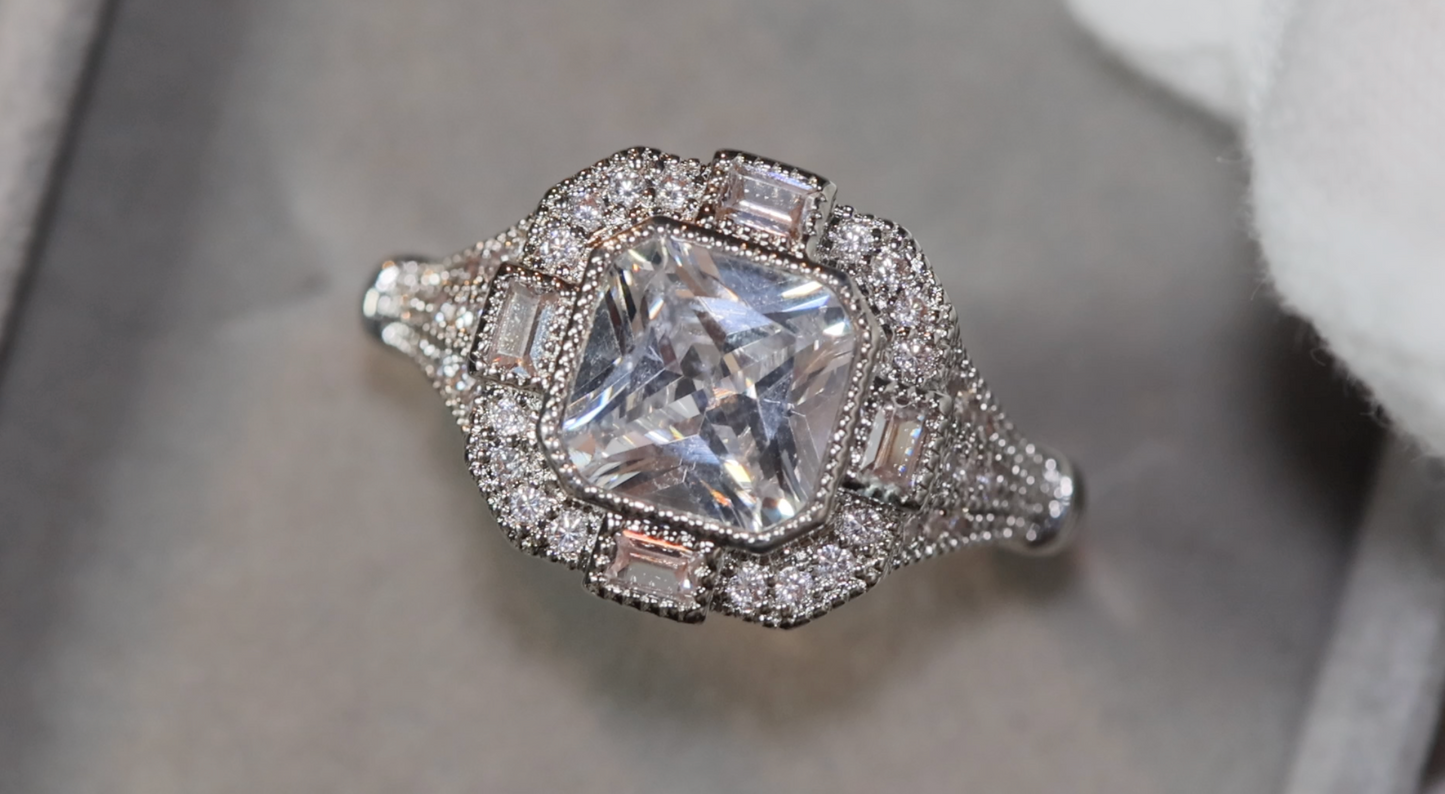 Vintage Diamond Ring | Womens Engagement Ring