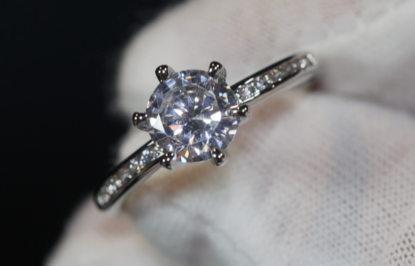 Diamond Engagement Ring | Round Diamond Engagement Ring | Womens Engagement Ring