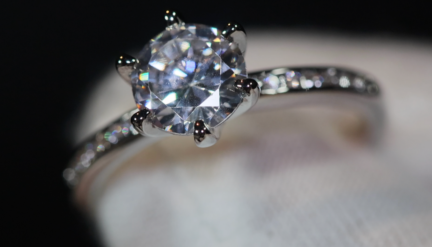 Diamond Engagement Ring | Round Diamond Engagement Ring | Womens Engagement Ring