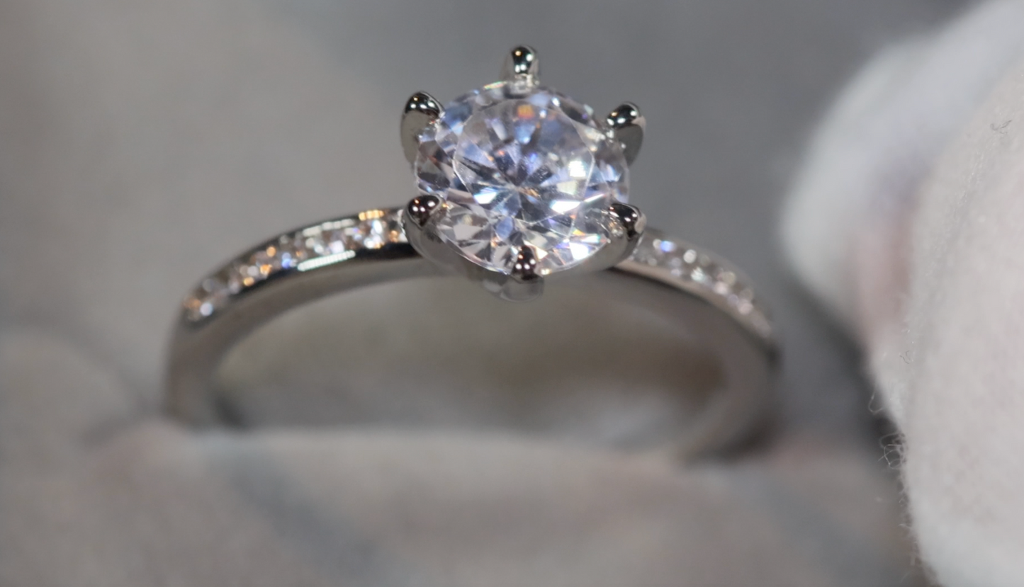 Diamond Engagement Ring | Round Diamond Engagement Ring | Womens Engagement Ring