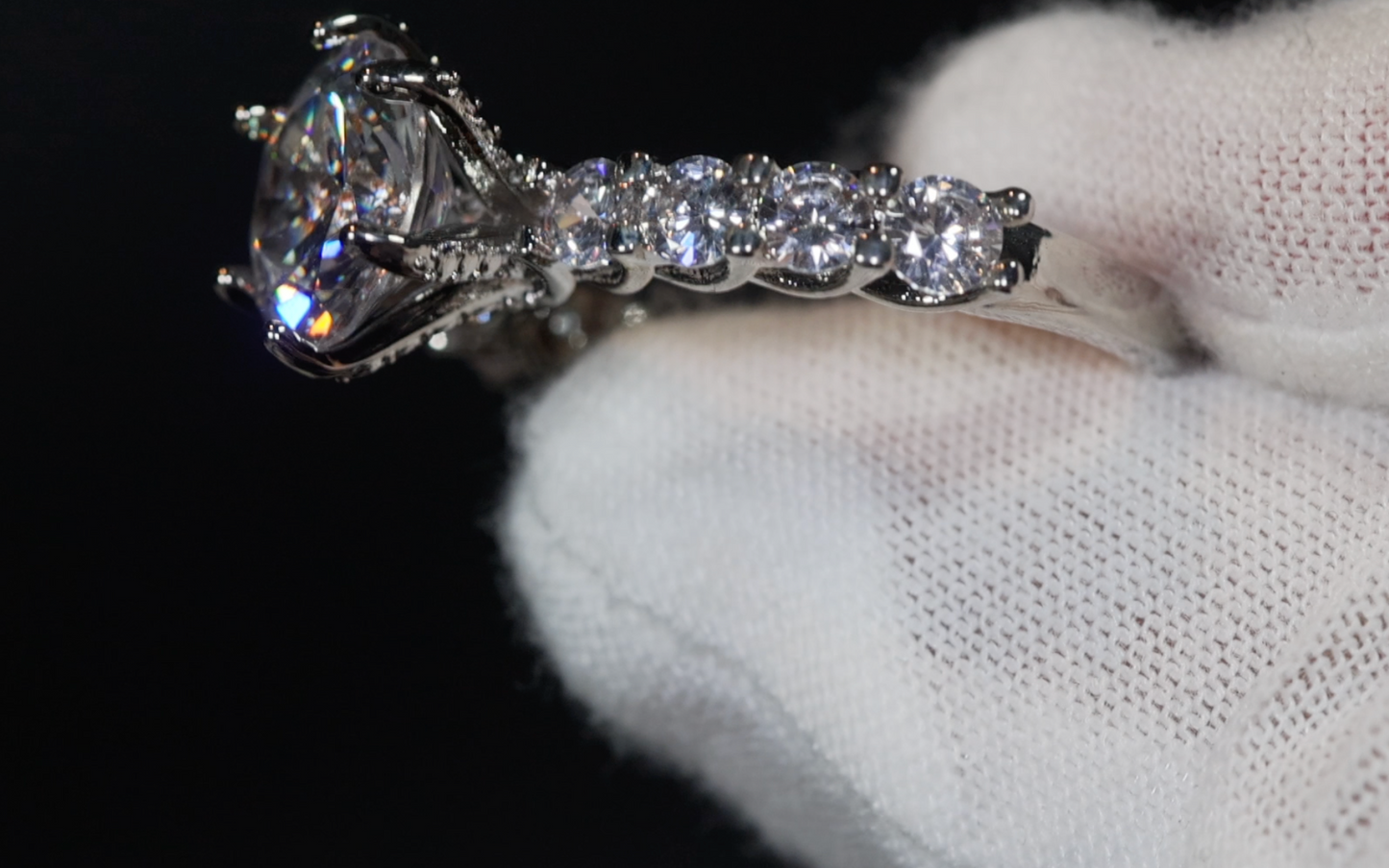 Diamond Engagement Ring | Round Diamond Engagement Ring | Brilliant Ring | Womens Engagement Ring | Diamond Ring