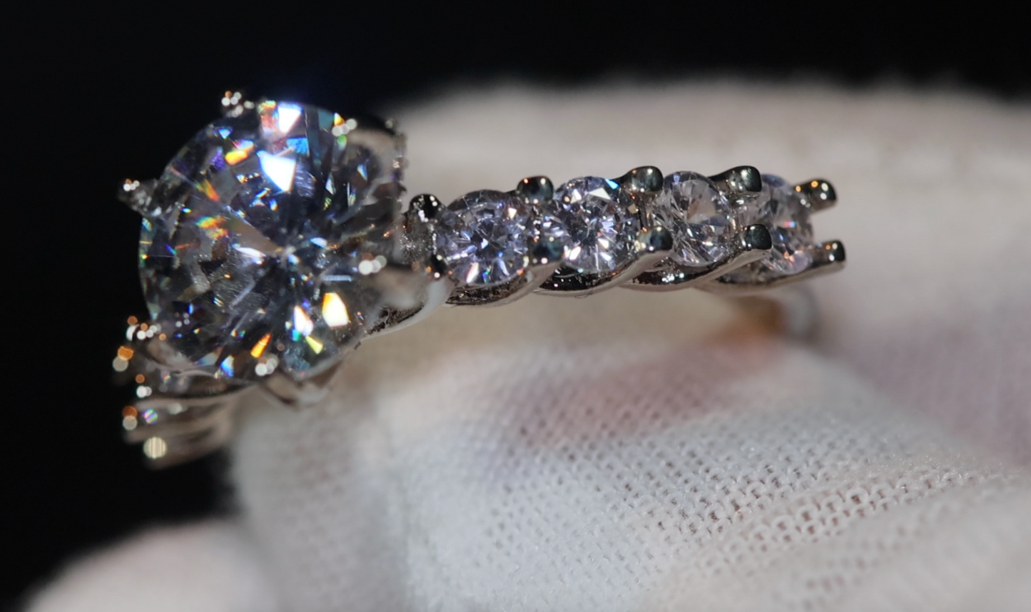 Diamond Engagement Ring | Round Diamond Engagement Ring | Brilliant Ring | Womens Engagement Ring | Diamond Ring