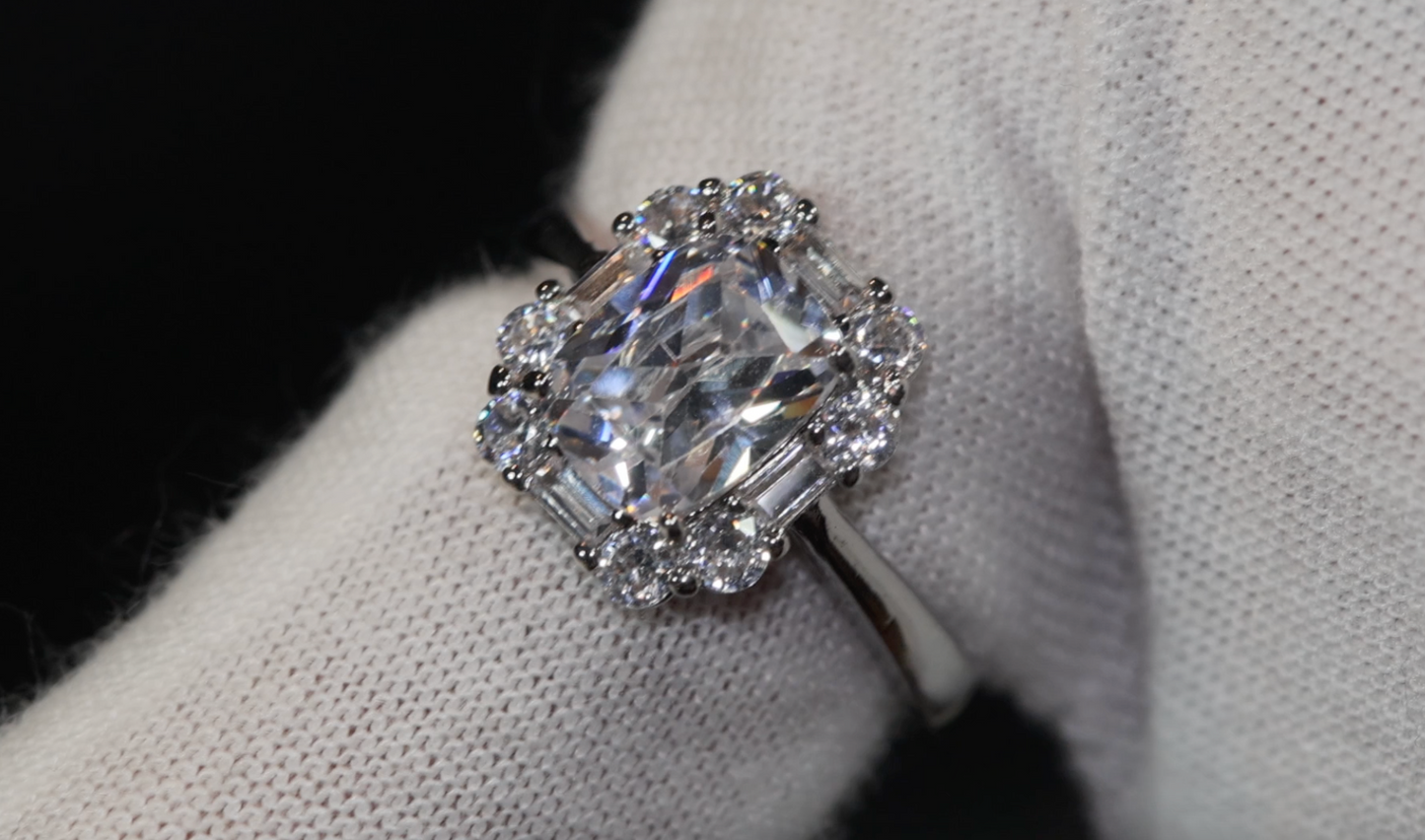 Engagement Ring | Promise Ring | Engagement Rings