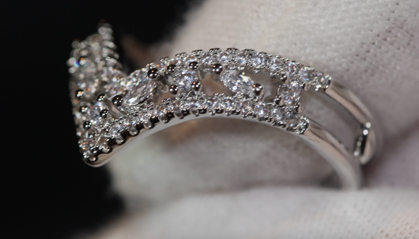 Wishbone Ring | Wishbone Engagement Ring | V Shape Engagement Ring | Wishbone Diamond Ring