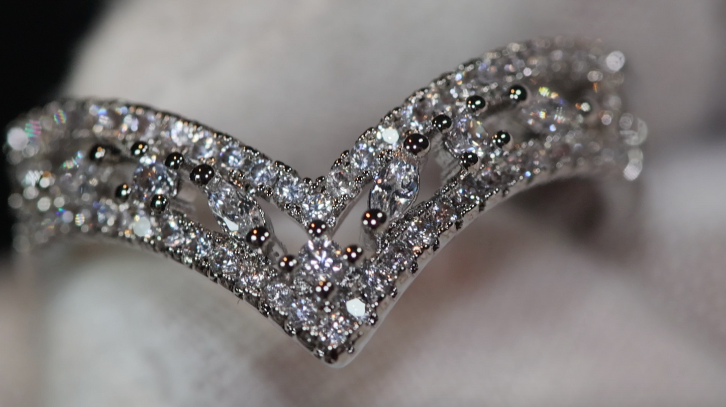 Wishbone Ring | Wishbone Engagement Ring | V Shape Engagement Ring | Wishbone Diamond Ring