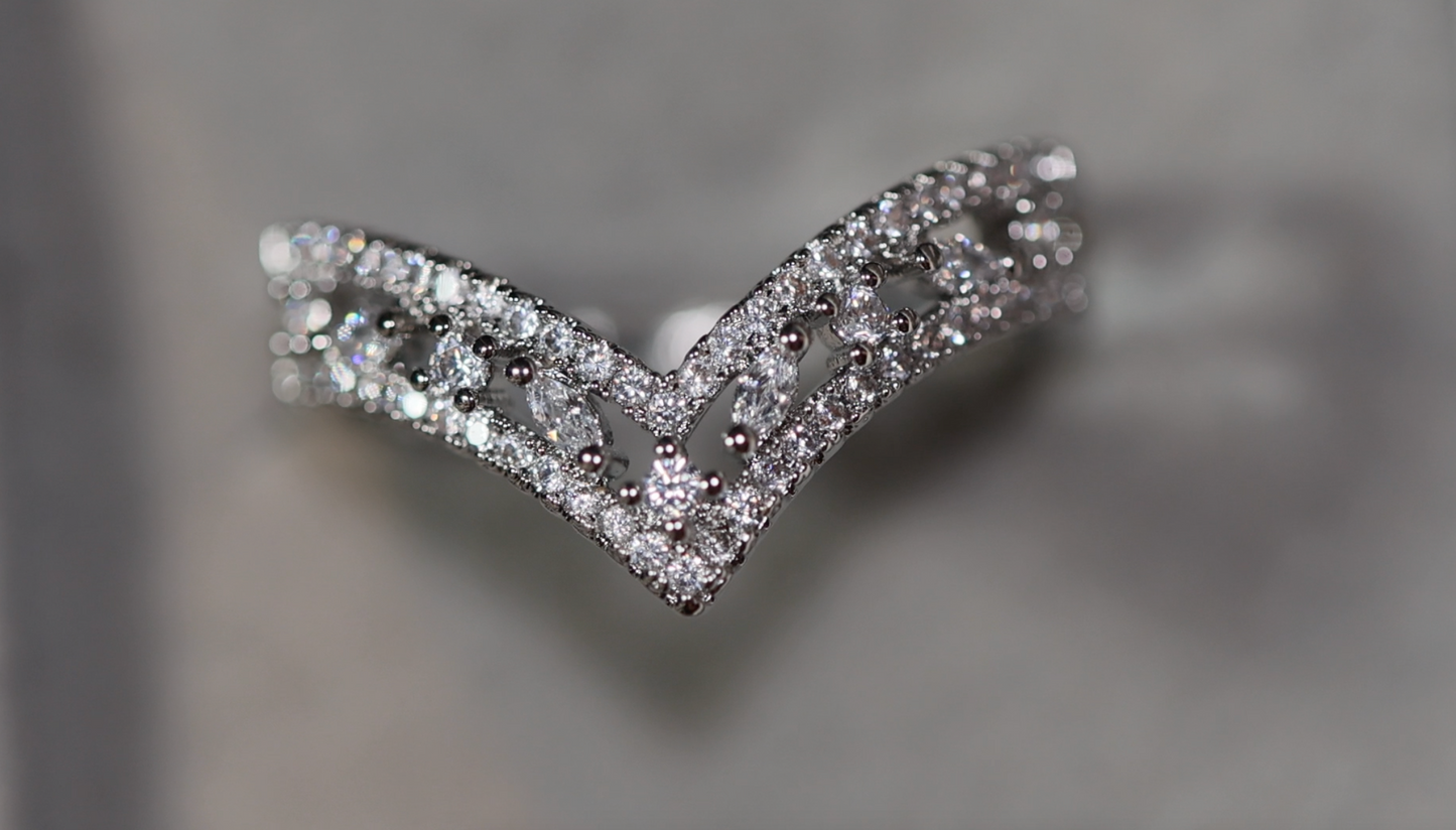 Wishbone Ring | Wishbone Engagement Ring | V Shape Engagement Ring | Wishbone Diamond Ring