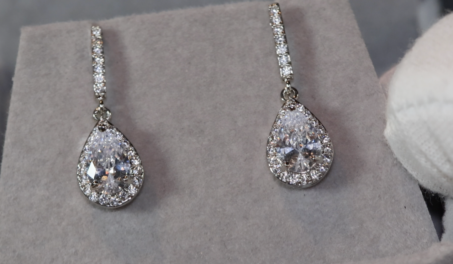 Pear Cut Diamond Earrings