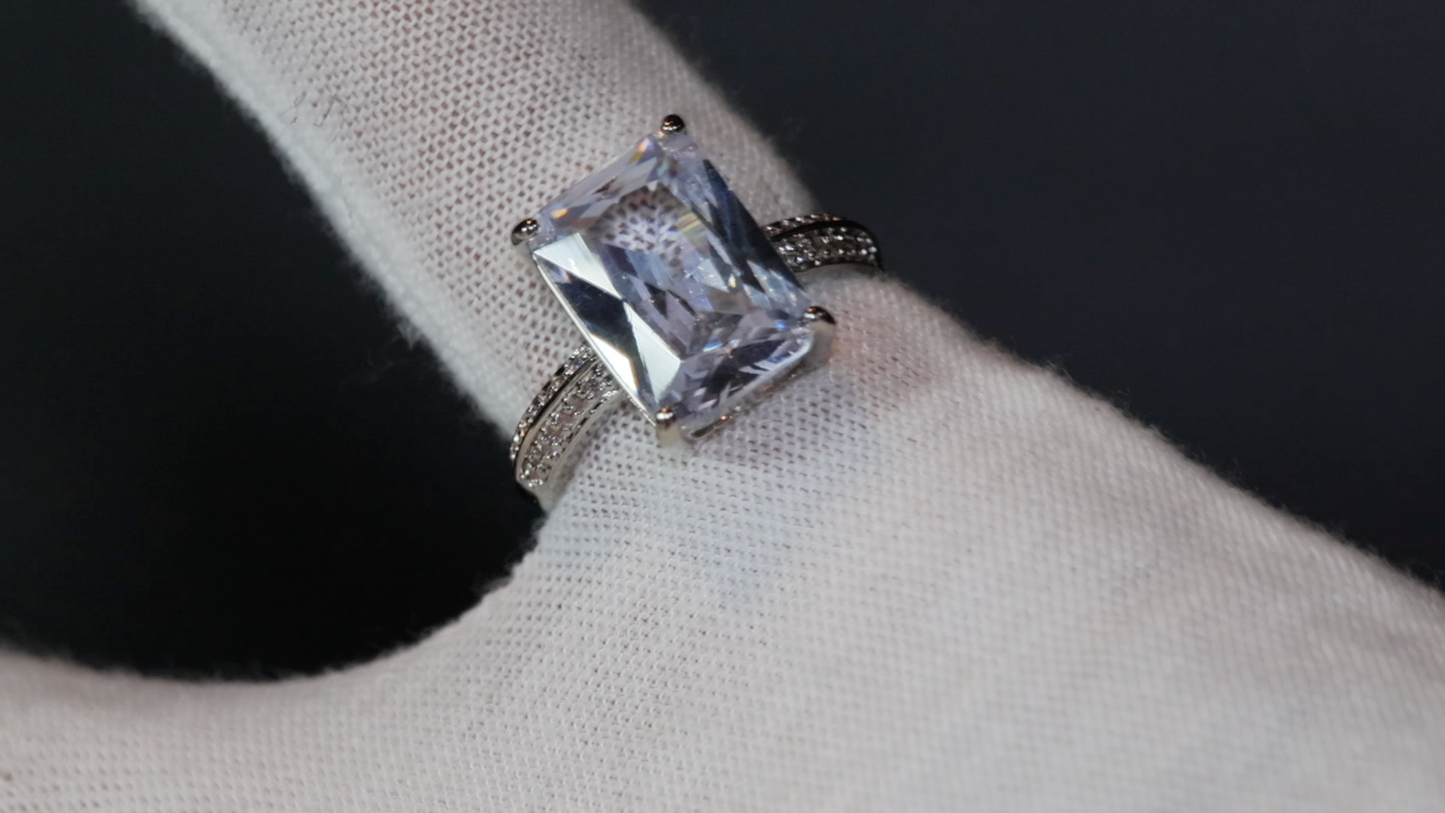 Engagement Ring |  Diamond Rings | Wedding Rings Women