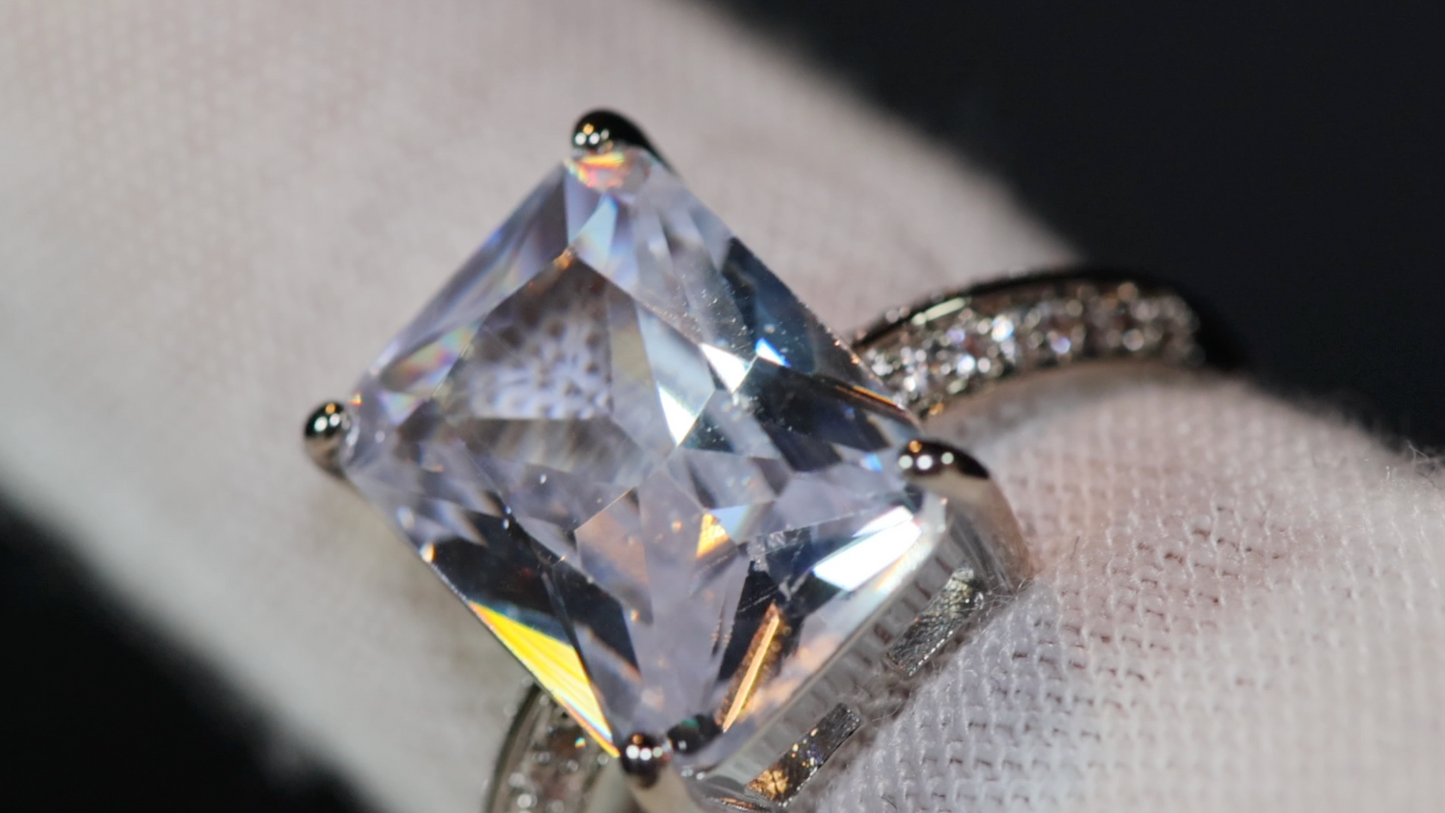 Engagement Ring |  Diamond Rings | Wedding Rings Women