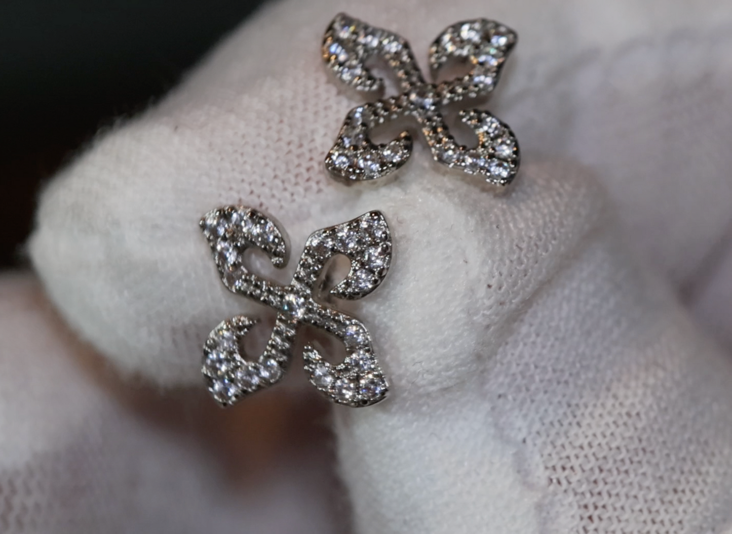 Womens Diamond Ear Studs | Ear Studs