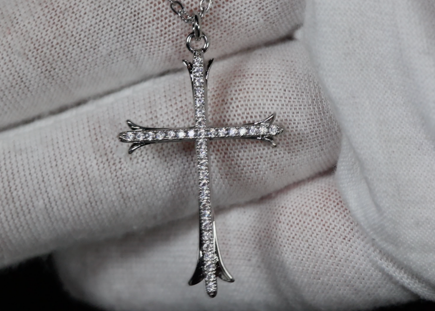 Womens Diamond Cross Pendant | Womens Cross Necklace